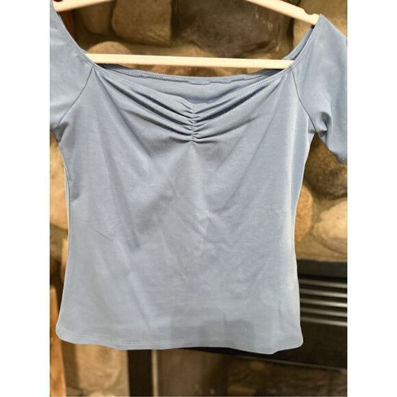 MOTF blue top - Picture 4 of 5